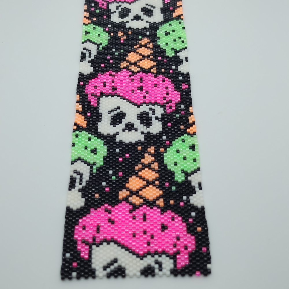 Pink and White Skull Ice Cream Beaded Earrings & Bracelet Set